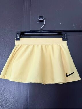 Nike tennis skirt